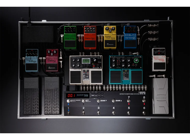 Boss ES-8 Switchesystem for gitaroppsett 